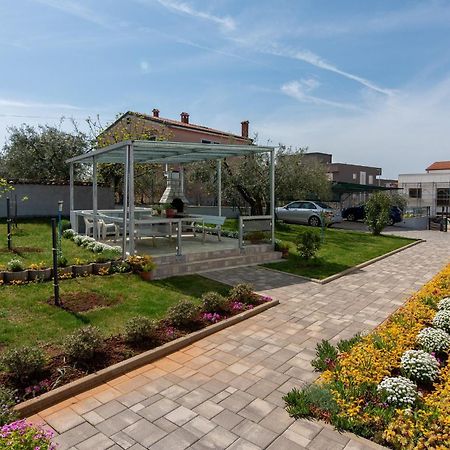 Apart Residence Blue Sea Porec Bagian luar foto