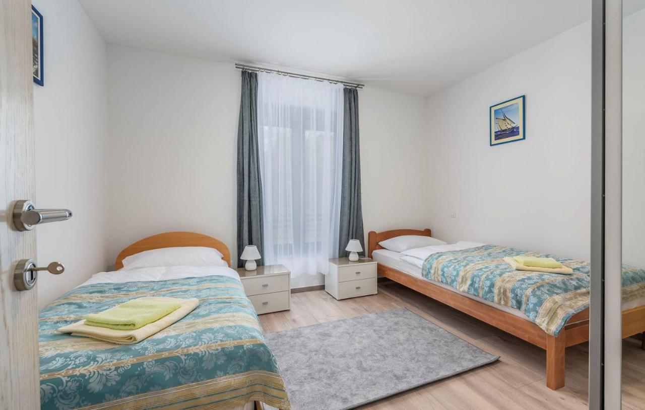 Apart Residence Blue Sea Porec Bagian luar foto