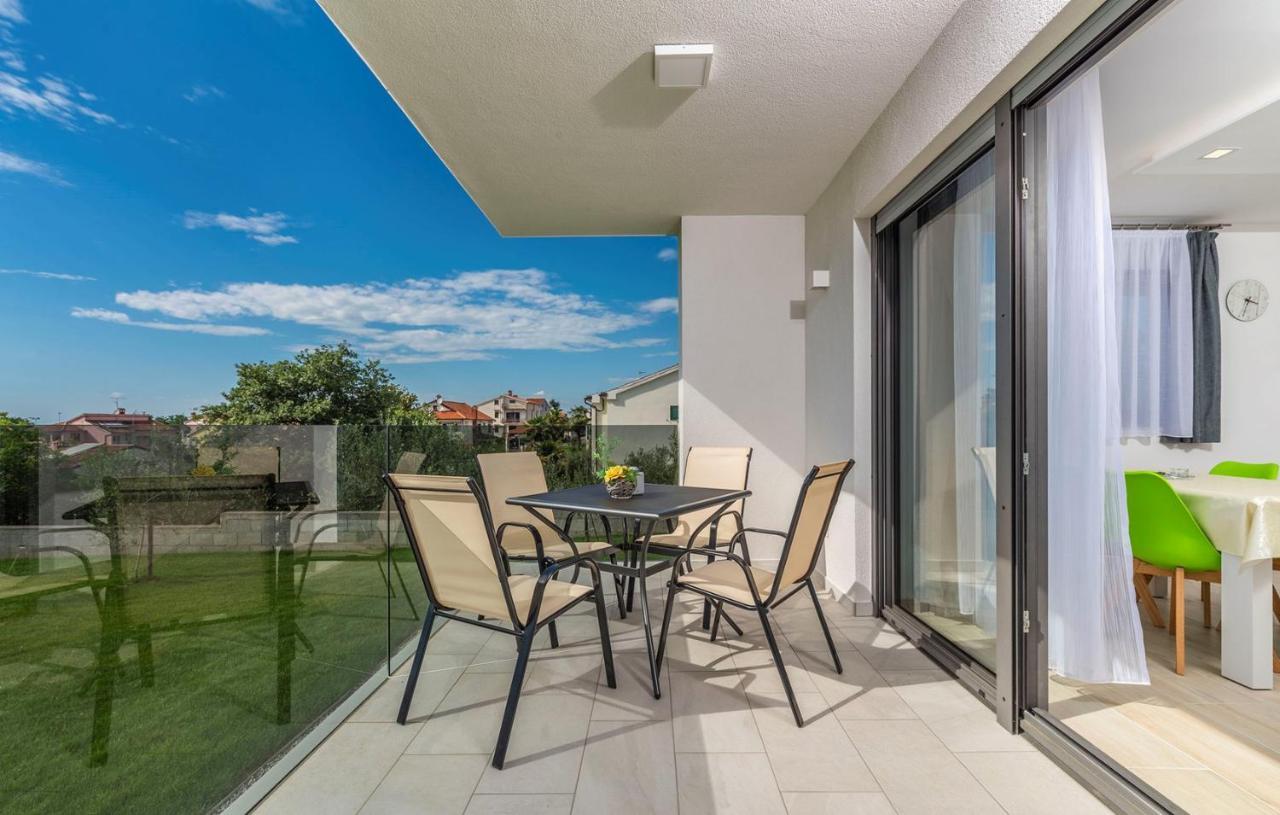Apart Residence Blue Sea Porec Bagian luar foto