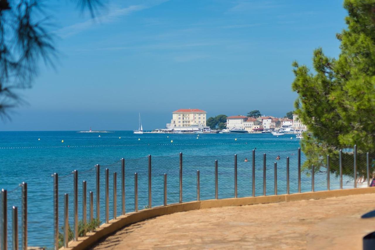 Apart Residence Blue Sea Porec Bagian luar foto
