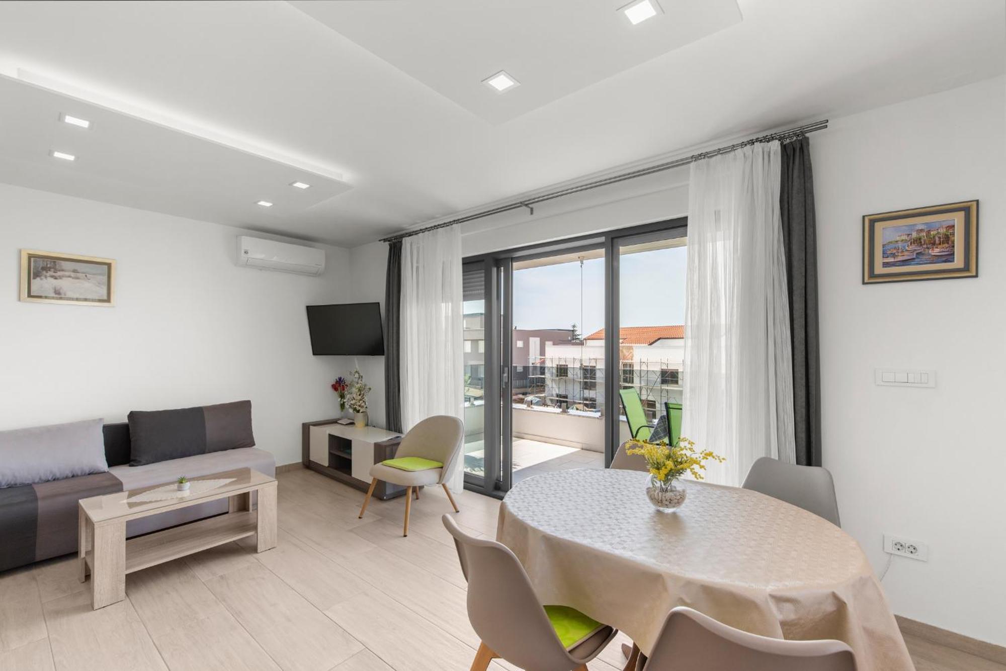 Apart Residence Blue Sea Porec Bagian luar foto